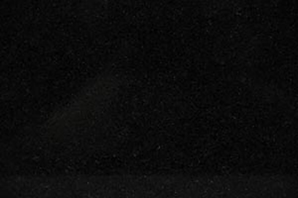 granito preto absoluto como referência visual de acabamento